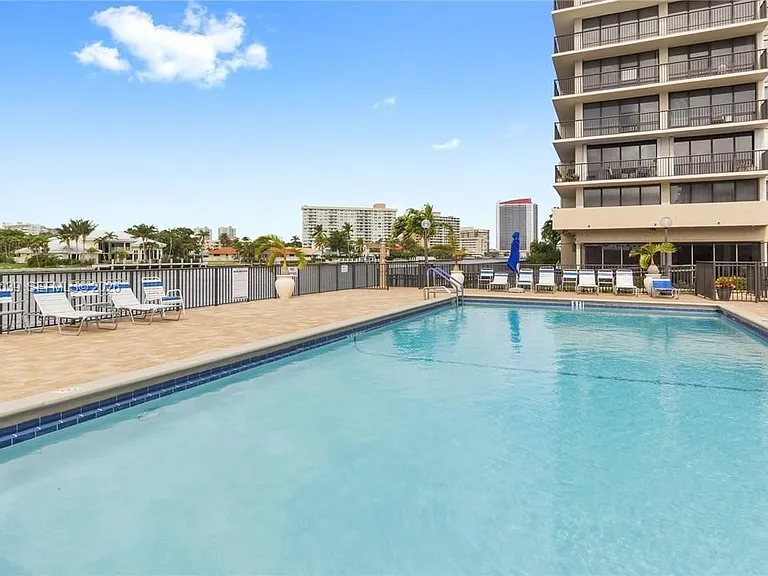 2017 S Ocean Dr #1107 — Photo 31