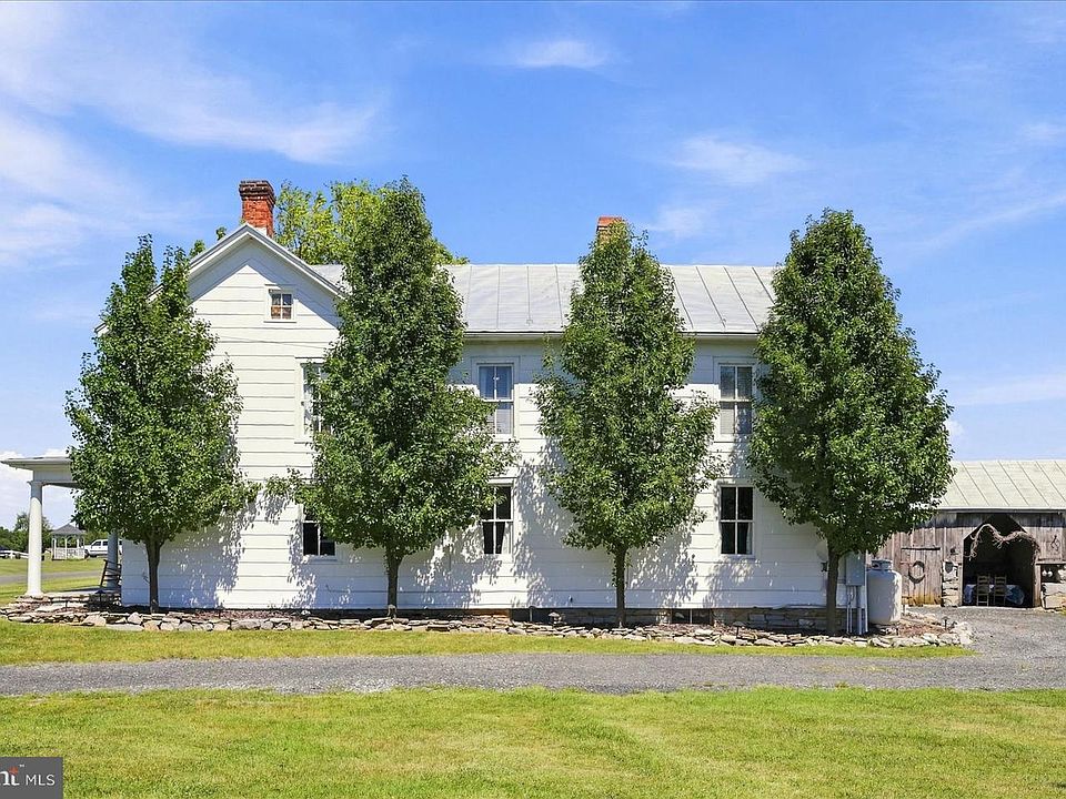 79th image of 625 Riverbend Rd