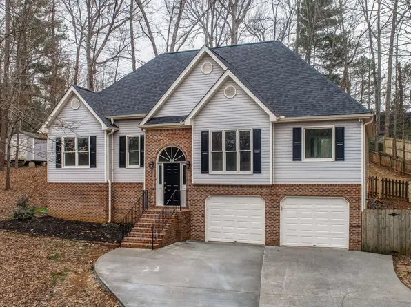 3049 Cypress Cv, Ball Ground, GA 30107