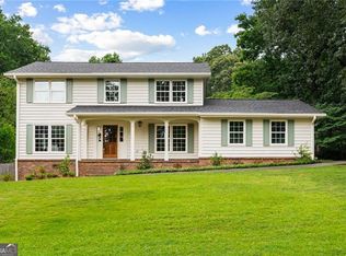 194 Pioneer Trl, Marietta, GA 30068