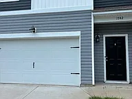 1742 Snead Dr