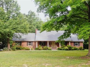 5312 Groometown Rd, Greensboro, NC 27407