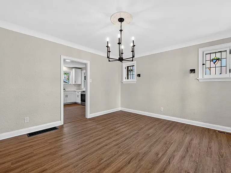 7310 Drexel Dr — Photo 8