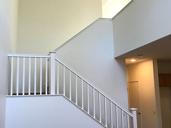 3rd image of 2015 E Harvard Privado APT B