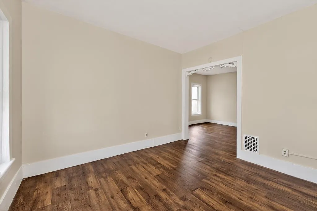 78 Academy St, 2nd fl — Photo 1