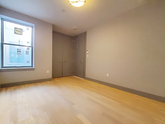 Rented by Sunshine Management Group, LLC | media 14