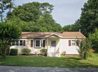 17 East Dr, Brick, NJ 08724
