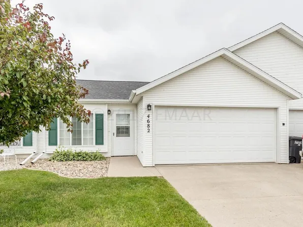 4682 8th Ave S, Fargo, ND 58103