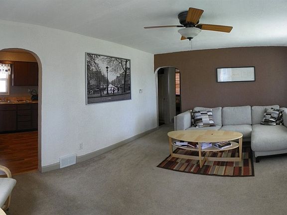 3rd image of 802 Anna Ave