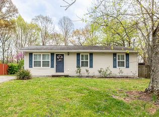 5924 W Pine Ln, Knoxville, TN 37909