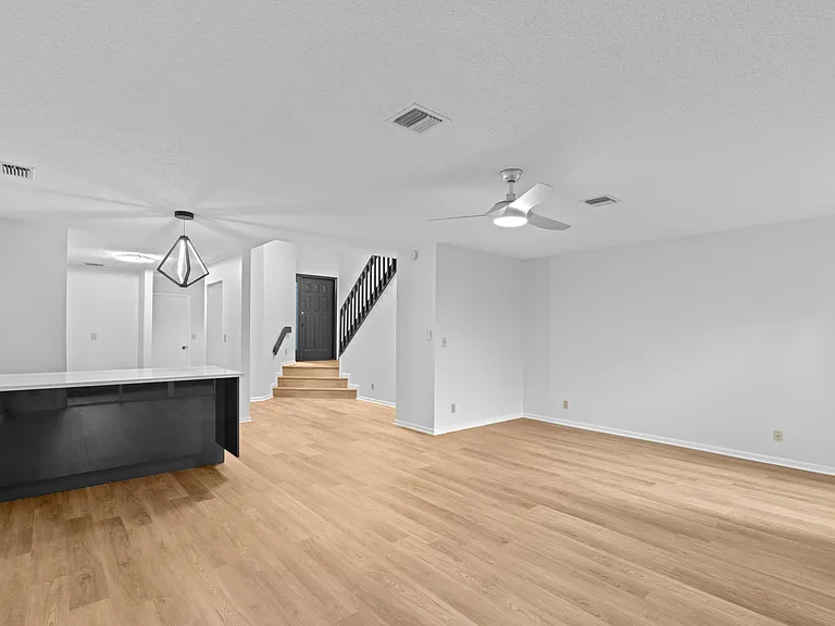 1410 Ocean Dunes Cir — Photo 11