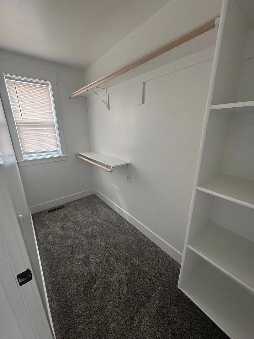Bright & Modern Annafeld Townhome Living — Photo 4