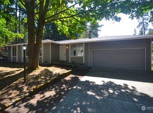 1810 SE Vale Rd, Pt Orchard, WA 98366