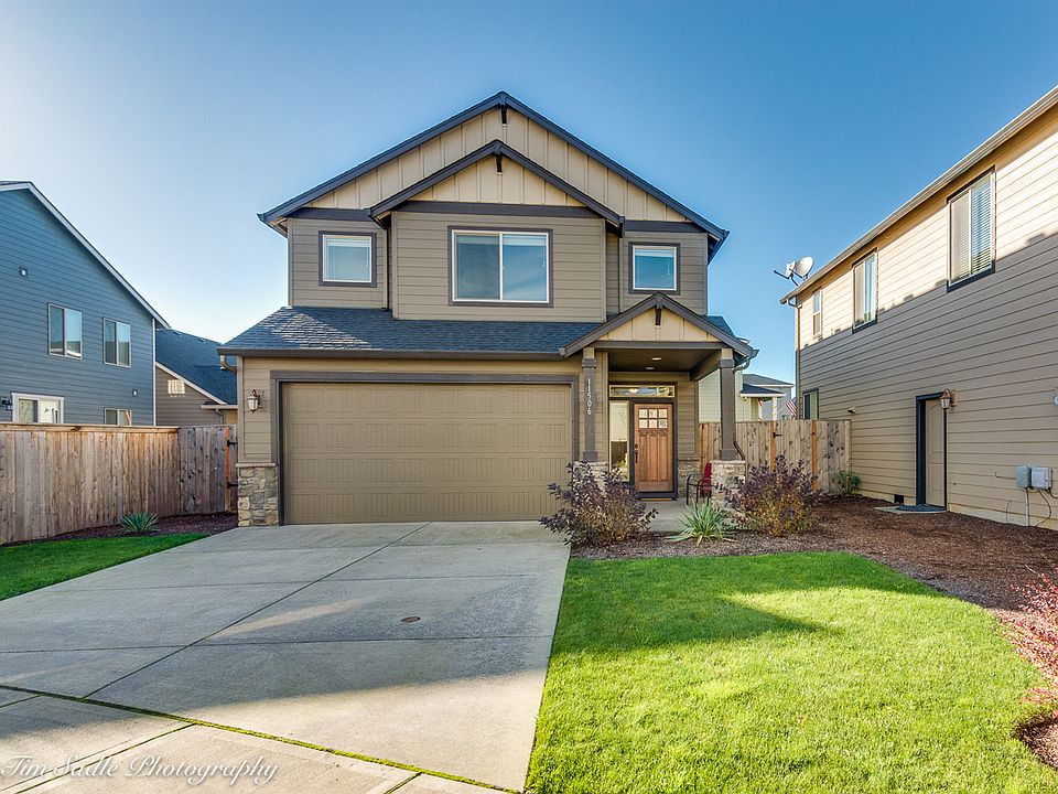 1st image of 11506 NE 130th Ave