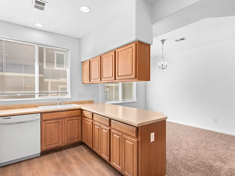 11250 Florence St #19F — Photo 9