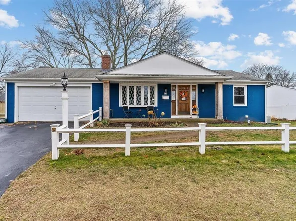 147 Glenrose Dr, Riverside, RI 02915