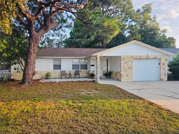 518 62ND AVENUE NE, ST PETERSBURG, FL 33702