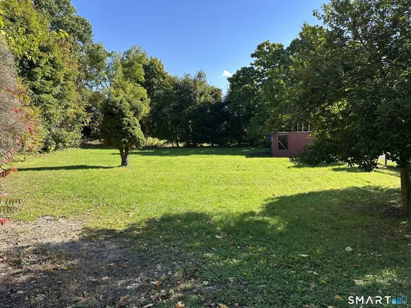 106 Pine Street, Torrington, CT 06790