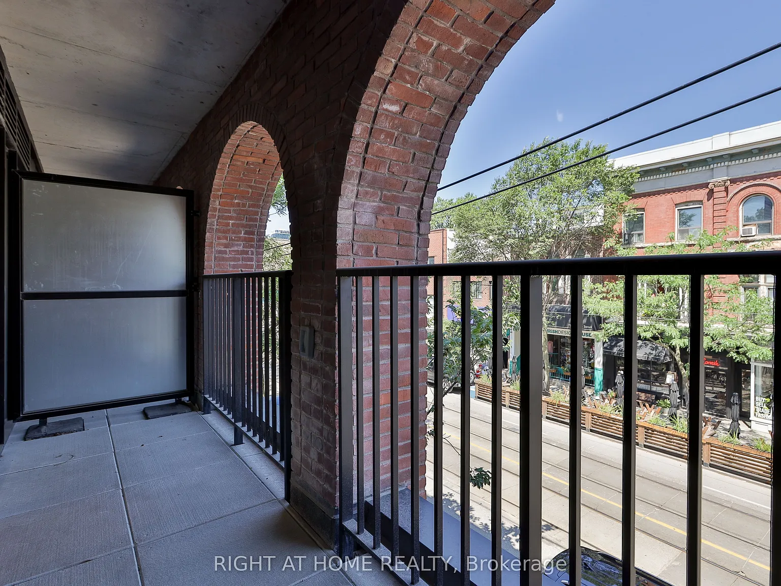 Biblio Lofts — Photo 4