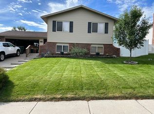 115 Canyon Dr, Pocatello, ID 83204