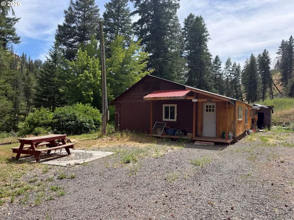 49714 S Highway 395, Ukiah, OR 97880