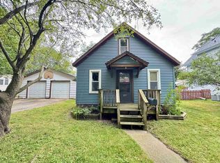 217 Shirley St, Fort Atkinson, WI 53538