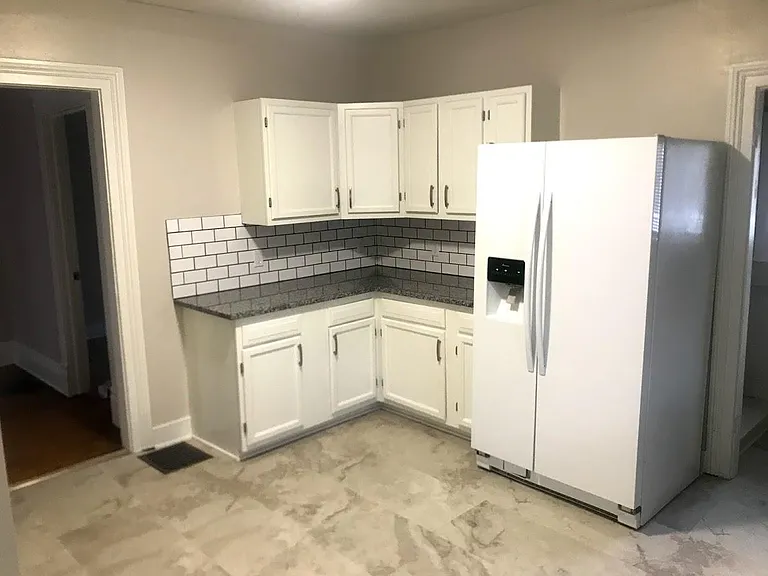 741 Jackson St NW — Photo 6