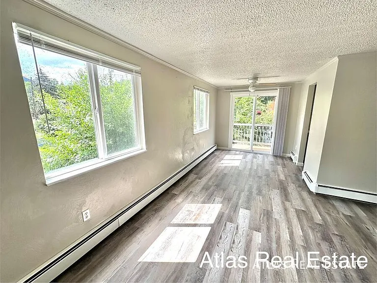 459 El Paso Blvd #F — Photo 1