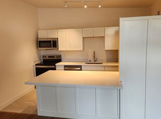 948 J St, Davis, CA 95616