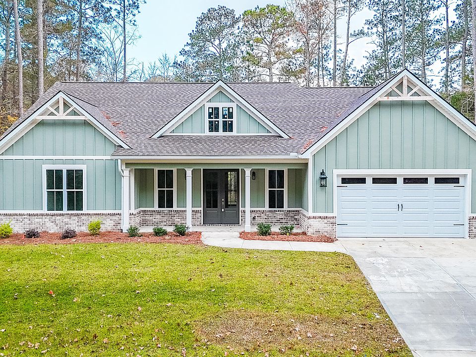 1st image of 216 Brassie Drive
