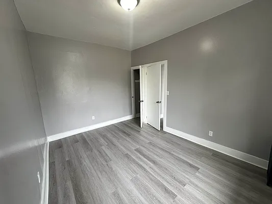 Rented by R New York | media 19