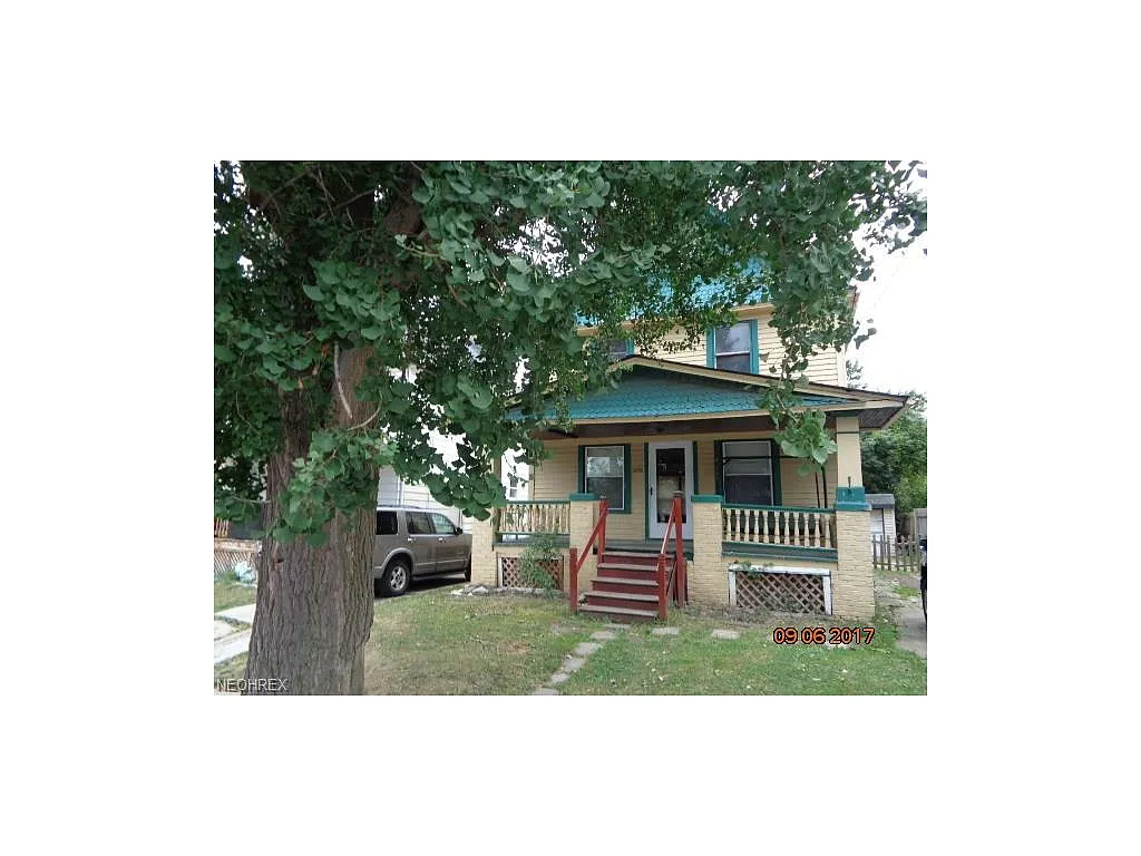 3296 W 91st St photo 1