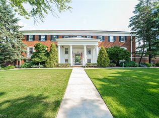 19901 Van Aken Blvd #102-A, Beachwood, OH