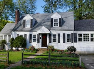 15 Circuit Rd, Westwood, MA 02090