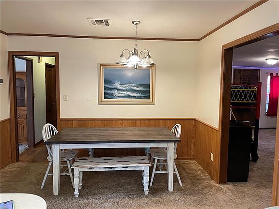 5th image of 4004 SE 24th St