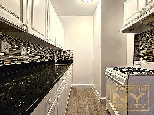 2nd image of 3756 80th St APT 3c