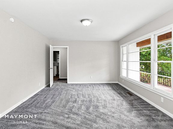 3rd image of 205 Ridgewood Ave