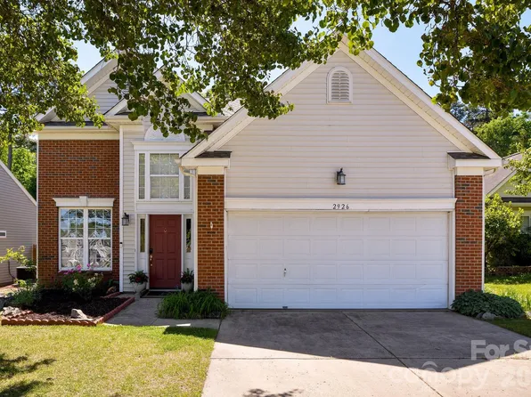 2926 Crawford Brook Ln, Charlotte, NC 28269