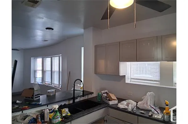 Building Photo - 8137 S Peoria St #1