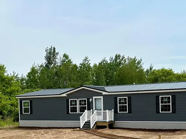 155 Sand Rd, Morrisonville, NY 12962