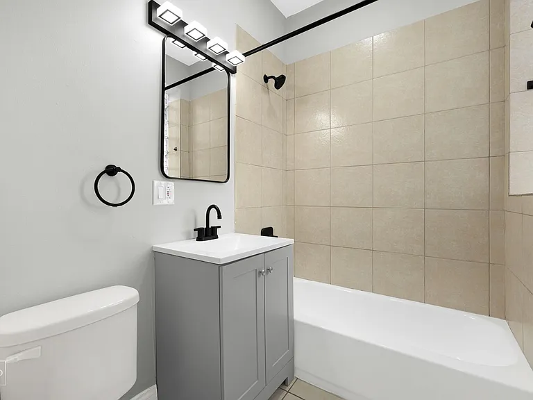 5832 W North Ave Chicago, IL 60639 — Photo 19