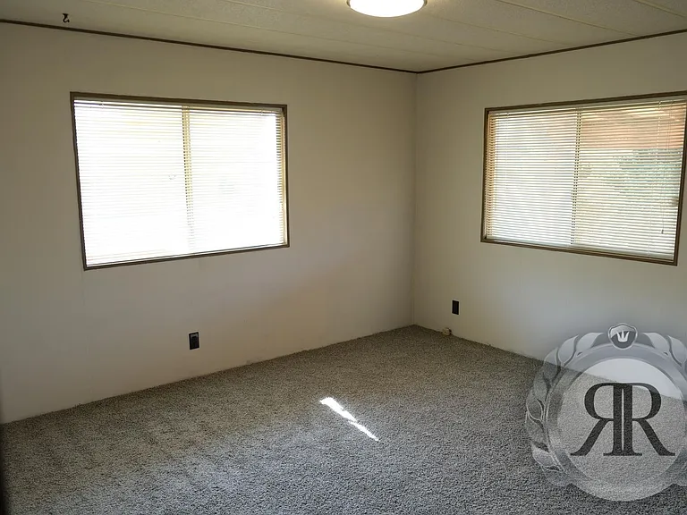11605 Stump Rd — Photo 16