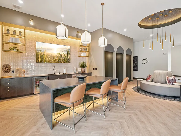 Arden Pines Luxury Apartments — Photo 58