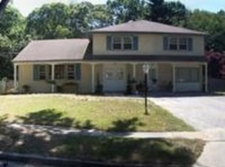 10 Deer Ct, Turnersville, NJ 08012