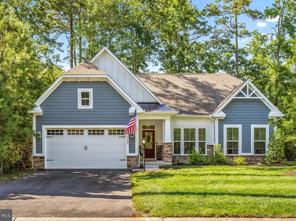 11759 Maid At Arms Ln, Berlin, MD 21811