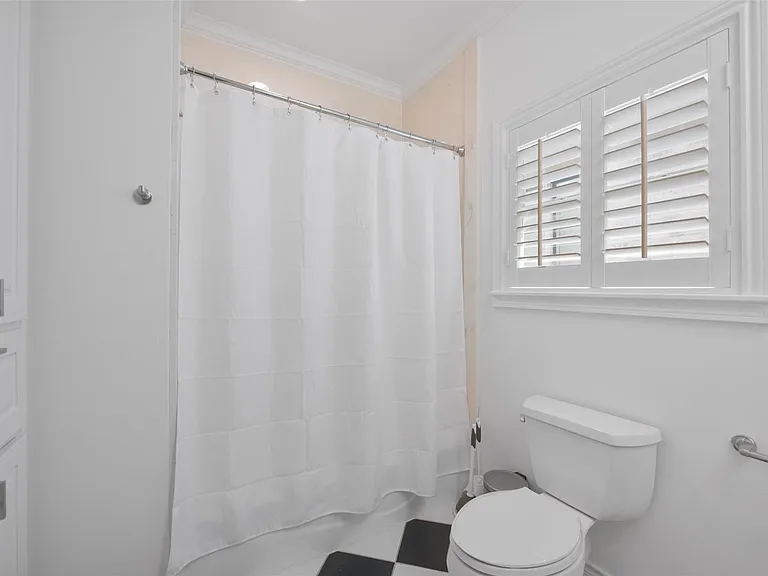 3724 Wroxton Rd — Photo 23