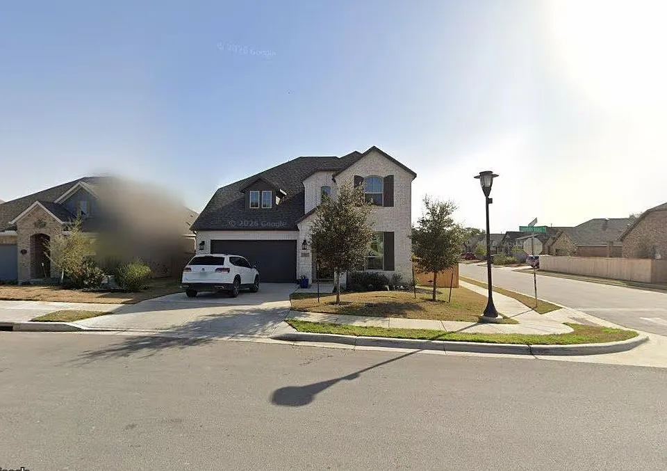 Fountain Grass Dr