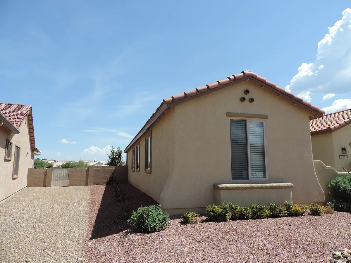 Building Photo - 2134 Prairie Grass Dr