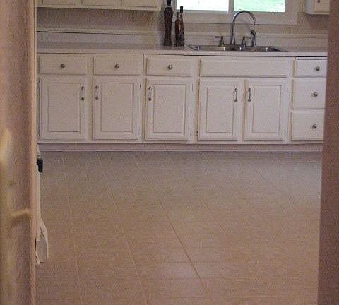 Bright large eat in kitchen