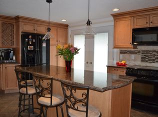 307 Granville Rd, Southwick, MA 01077